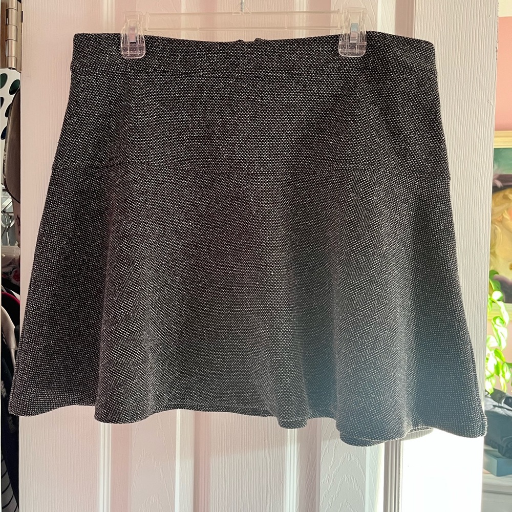 New York and Company size 14 tweed skirt